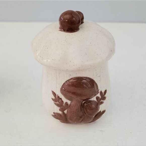 Vintage mushroom cream and sugar - Picture 6 of 11